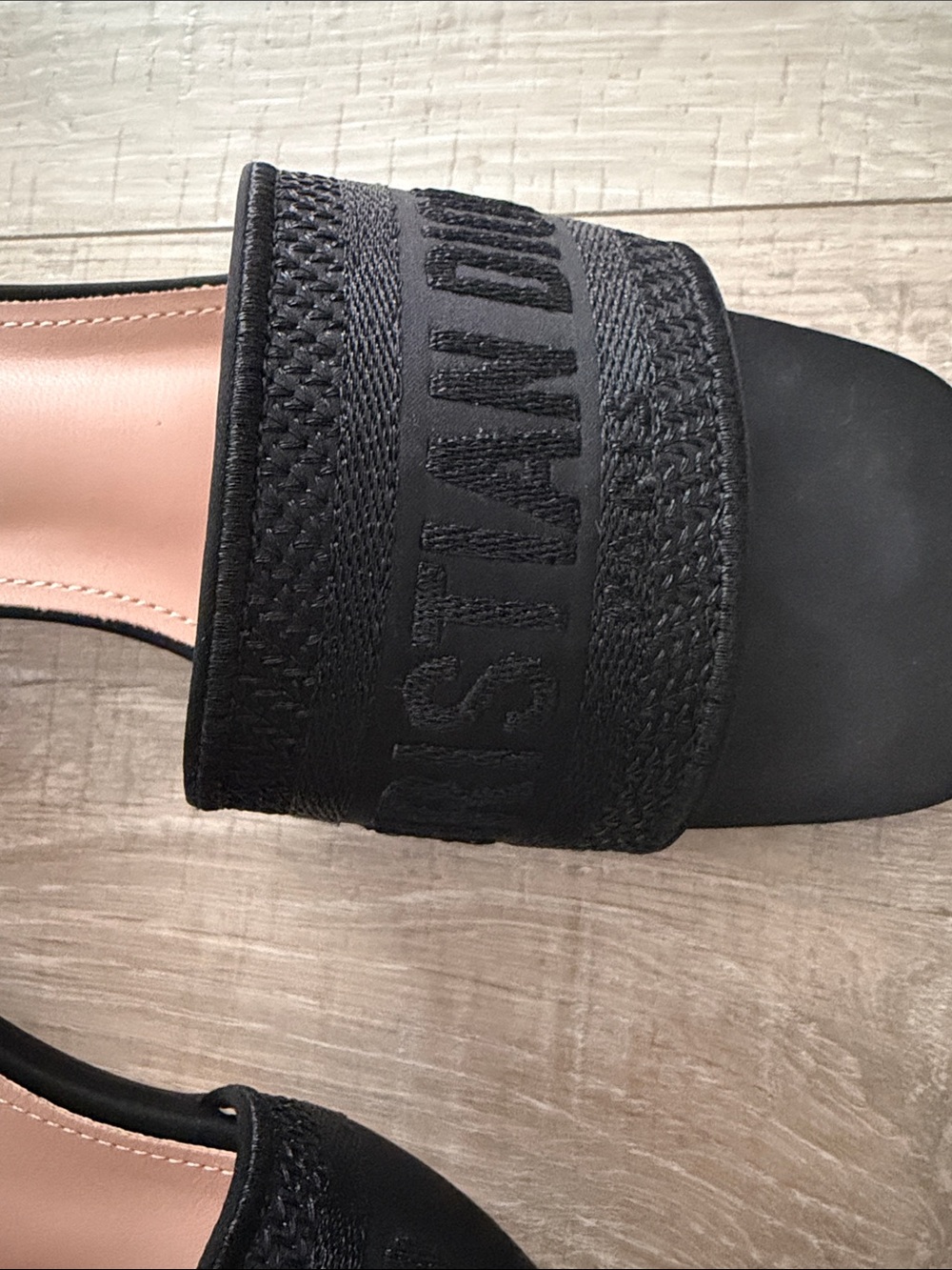 Mules only worn twice - Picture 4 of 10